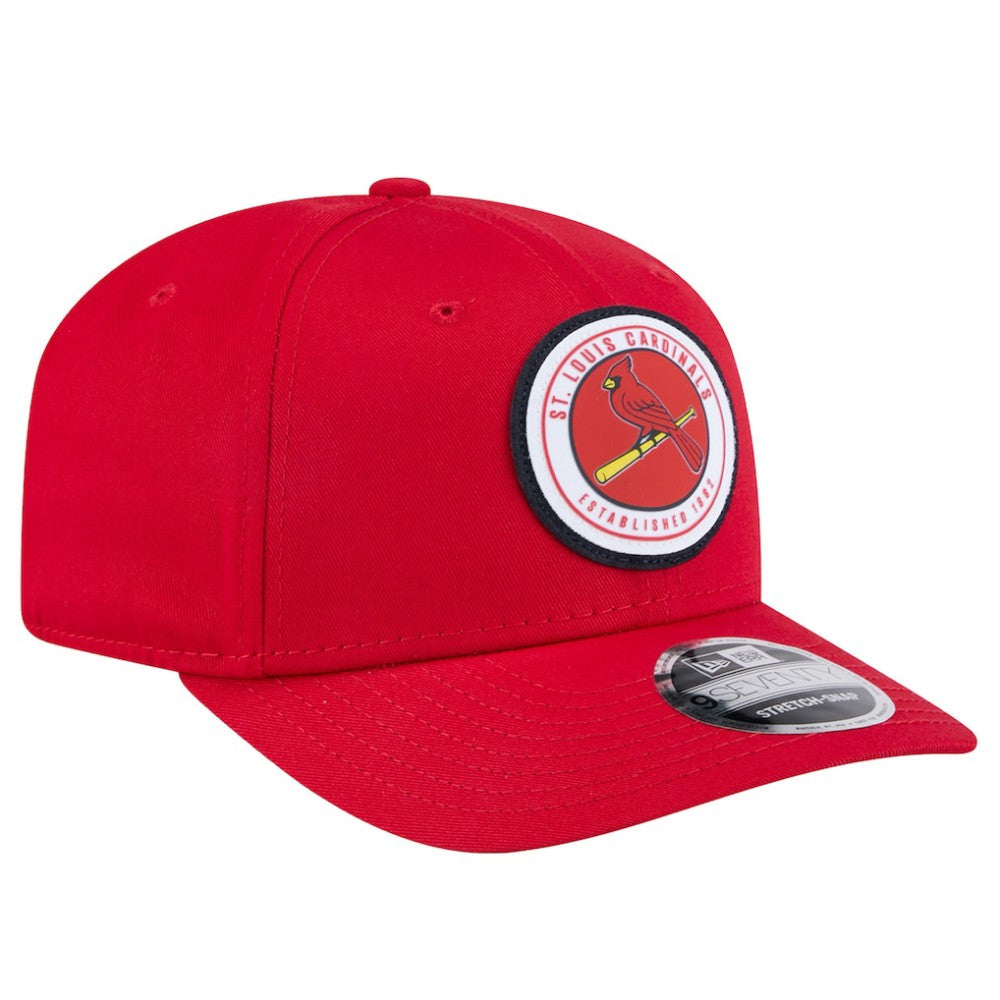 St. Louis Cardinals New Era Circle Patch 9SEVENTY Stretch-Snap Hat - Red - New Era Online