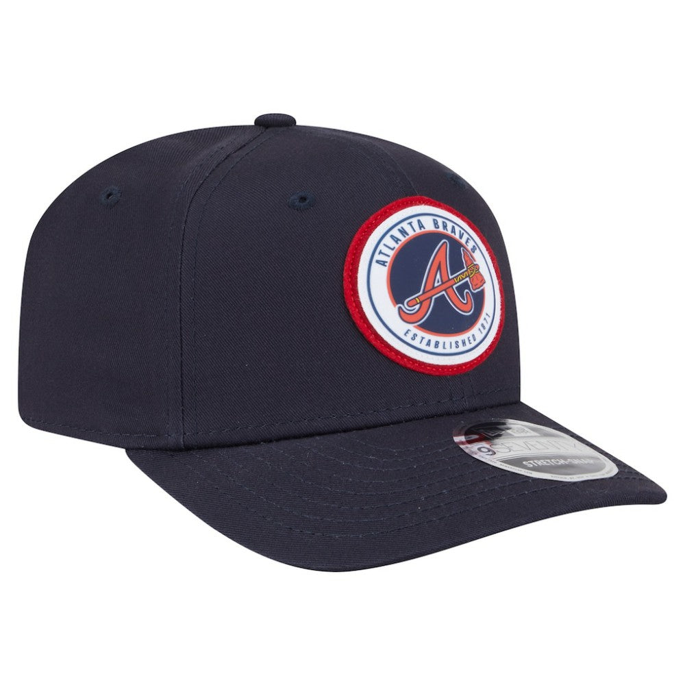 Atlanta Braves New Era Circle Patch 9SEVENTY Stretch-Snap Hat - Navy - New Era Lifestyle