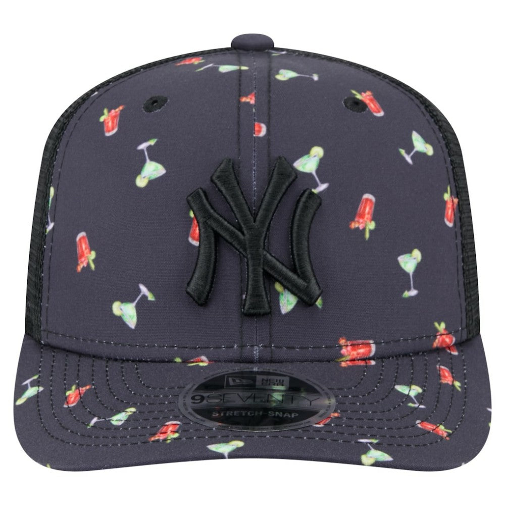 New York Yankees New Era Adventure Drinks Pattern 9SEVENTY Stretch-Snap Hat - Black - New Era on Sale