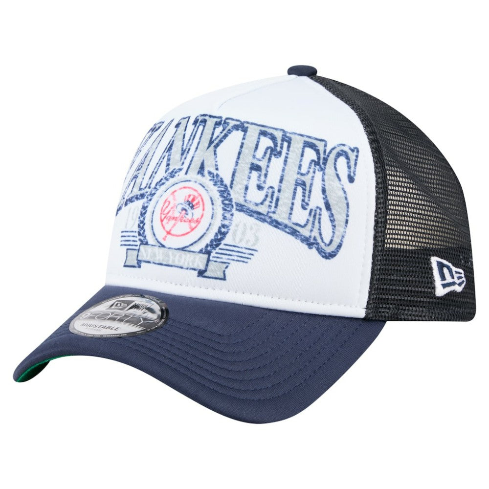 New York Yankees New Era Distressed 9FORTY A-Frame Adjustable Trucker Hat - Navy - New Era Online