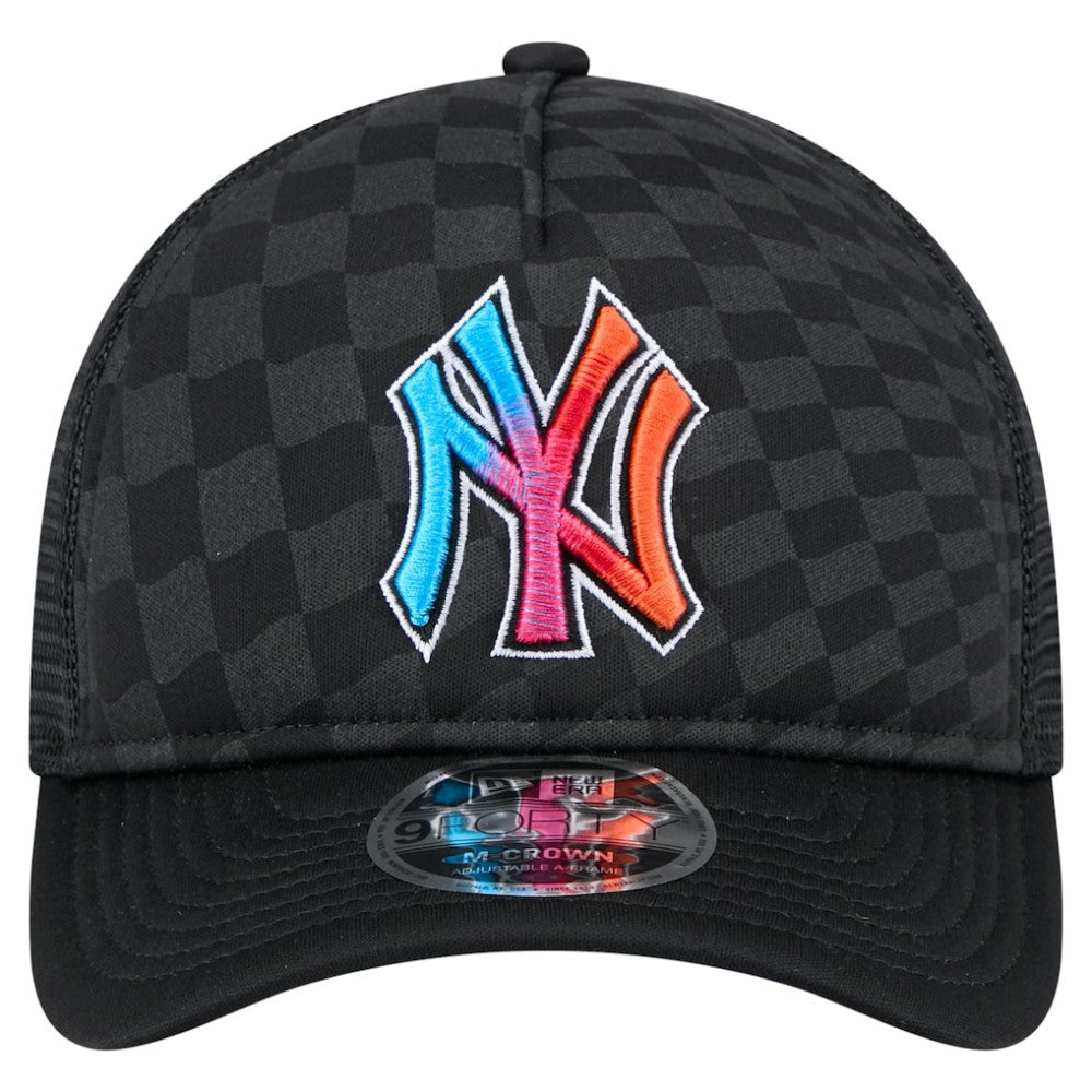 New York Yankees New Era Gradient 9FORTY A-Frame M-Crown Trucker Adjustable Hat - Black - New Era on Sale