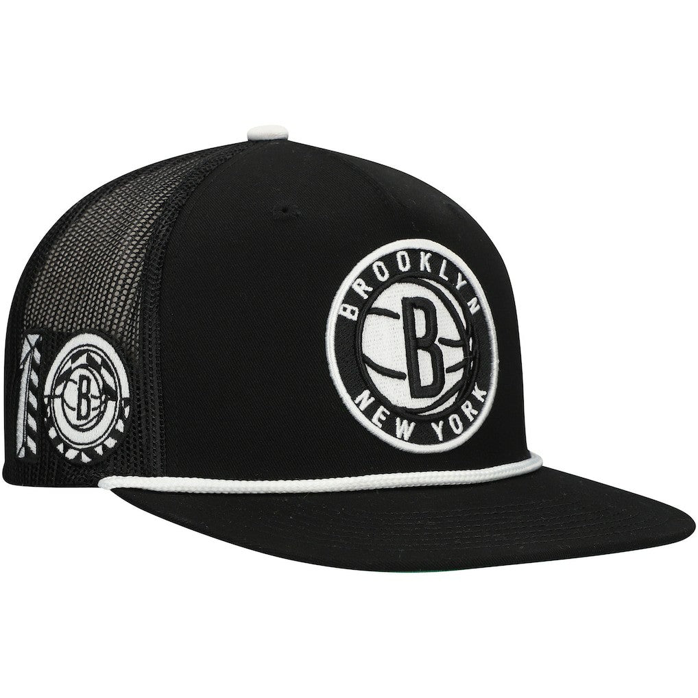 Brooklyn Nets Roper Trucker Snapback Hat Black | Mitchell & Ness US