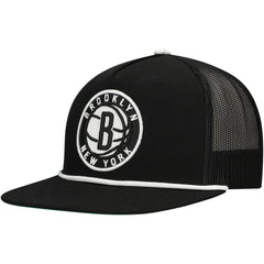 Brooklyn Nets Roper Trucker Snapback Hat Black | Mitchell & Ness US