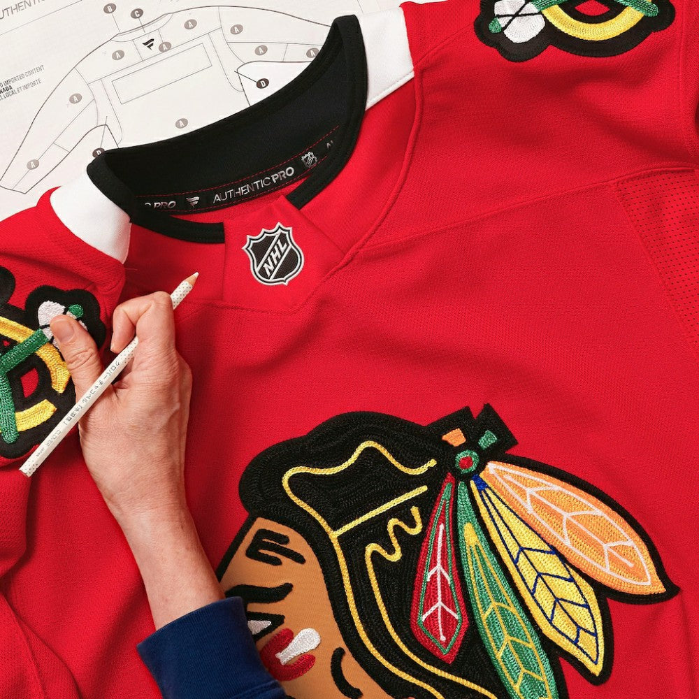 Chicago Blackhawks Fanatics Home Authentic Pro Custom Jersey - Red - NHL 202056756