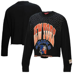 New York Knicks Women's Hardwood Classics Studded Boxy Cropped Long Sleeve T-Shirt Black | Mitchell & Ness Lifestyle
