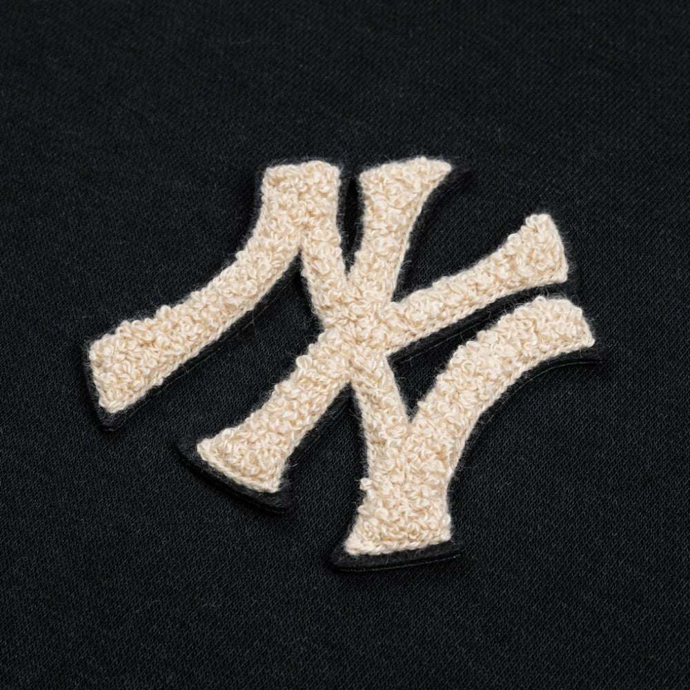 New York Yankees Levelwear Murray Quarter-Zip Sweatshirt - Black - MLB Sale