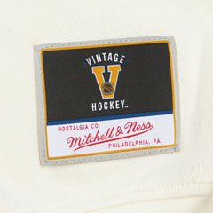 Boston Bruins Mitchell & Ness Women's Logo 3.0 Pullover Sweatshirt - Cream - NHL 202122451