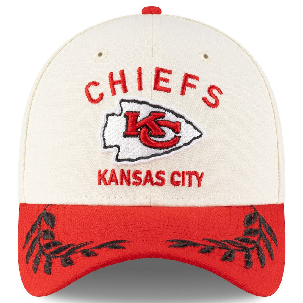 Kansas City Chiefs New Era 2025 NFL Draft 39THIRTY Flex Hat Cream/Red