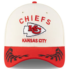 Kansas City Chiefs New Era 2025 NFL Draft 39THIRTY Flex Hat Cream/Red