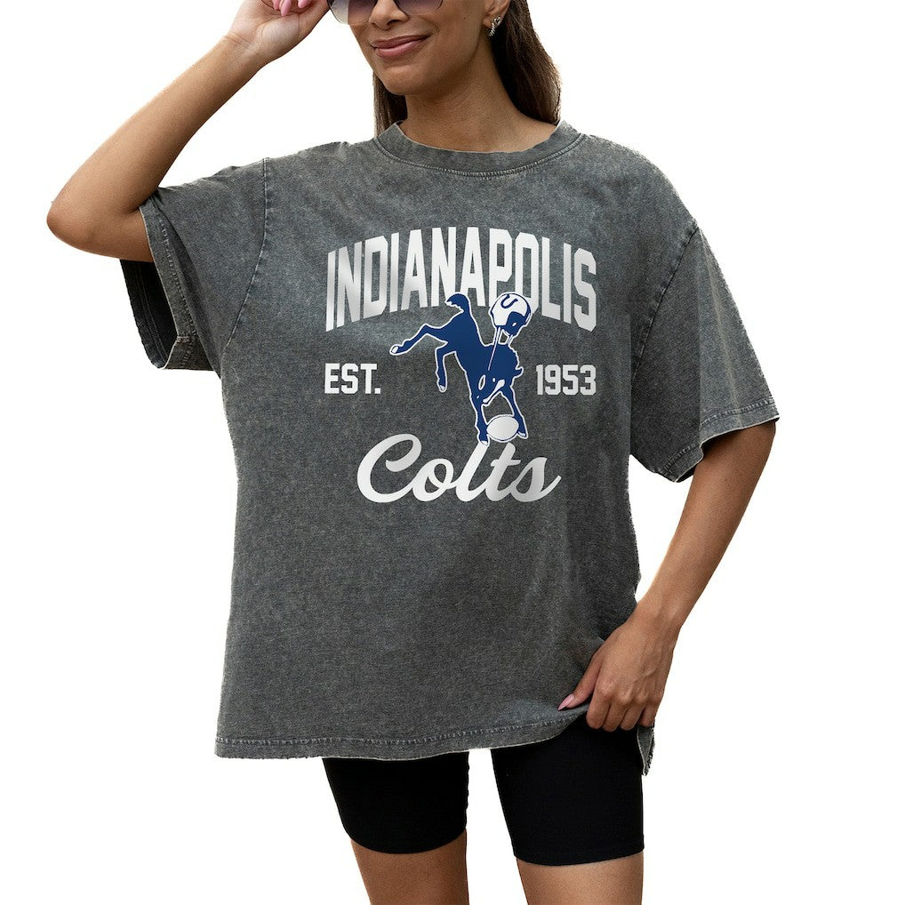 Indianapolis Colts Gameday Couture Women's Throwback Oversized Snow Wash T-Shirt Grey