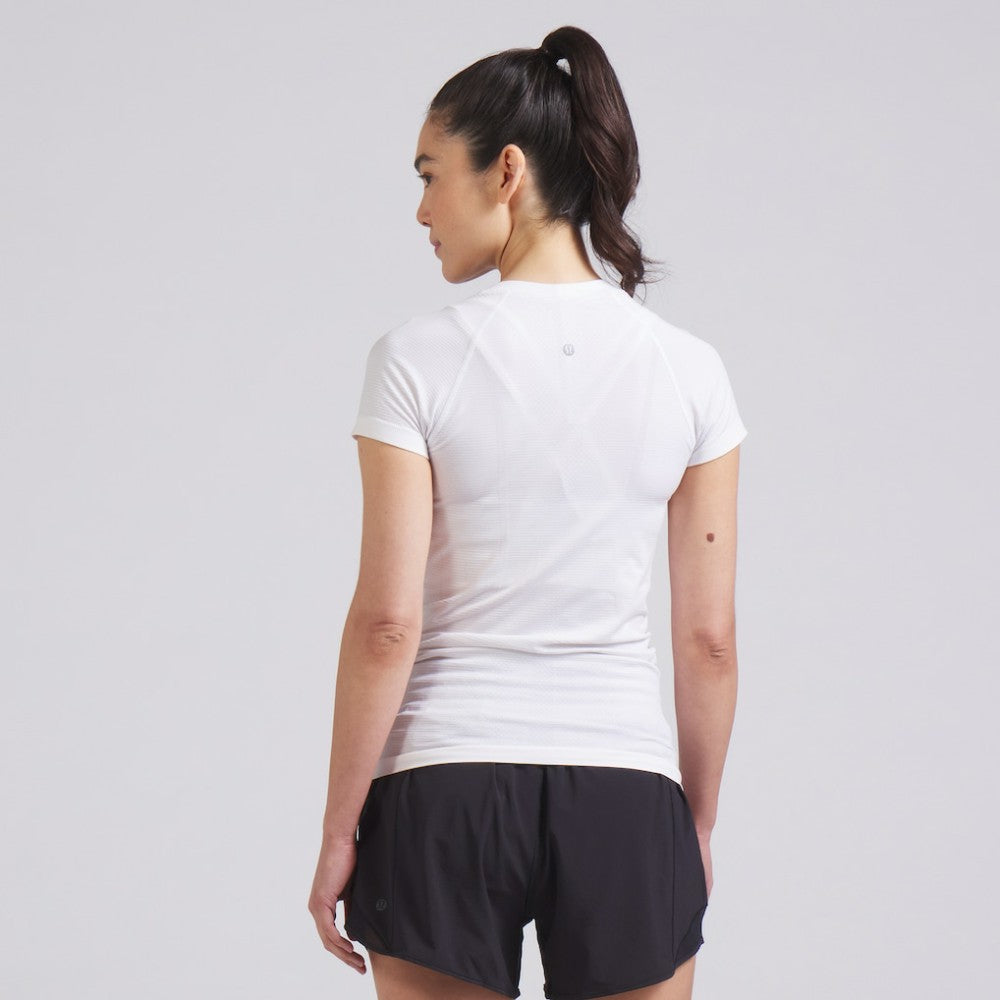 Vancouver Canucks lululemon Women's Swiftly Tech Short-Sleeve Shirt 2.0 - White - NHL 202164652