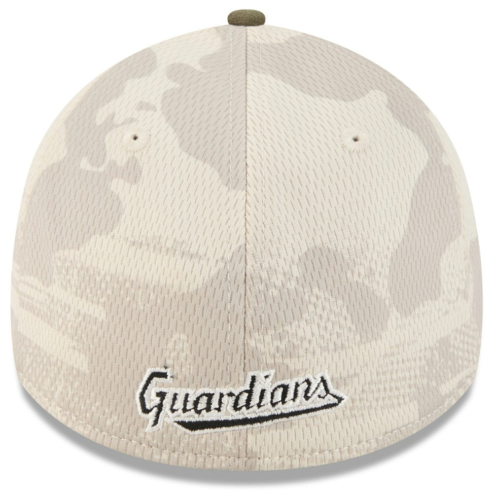 Cleveland Guardians New Era 2025 Armed Forces Day 39THIRTY Flex Hat - Light Beige/Olive - New Era Online
