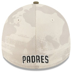 San Diego Padres New Era 2025 Armed Forces Day 39THIRTY Flex Hat - Light Beige/Olive - New Era Lifestyle
