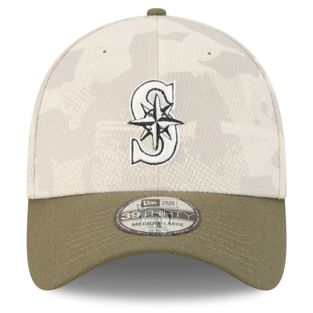 Seattle Mariners New Era 2025 Armed Forces Day 39THIRTY Flex Hat - Light Beige/Olive - New Era Discount
