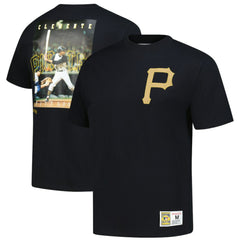 Roberto Clemente Pittsburgh Pirates Mitchell & Ness Legends Collection Vintage Logo T-Shirt - Black - Mitchell & Ness Sale