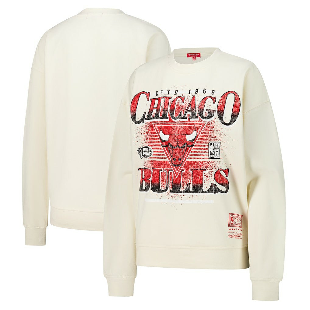 Chicago Bulls Women's Oversprayed Pullover Sweatshirt Cream | Mitchell & Ness Lifestyle