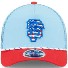 San Francisco Giants New Era 2025 Fourth of July 9FORTY A-Frame M-Crown Adjustable Trucker Hat - Light Blue/Red - New Era Online