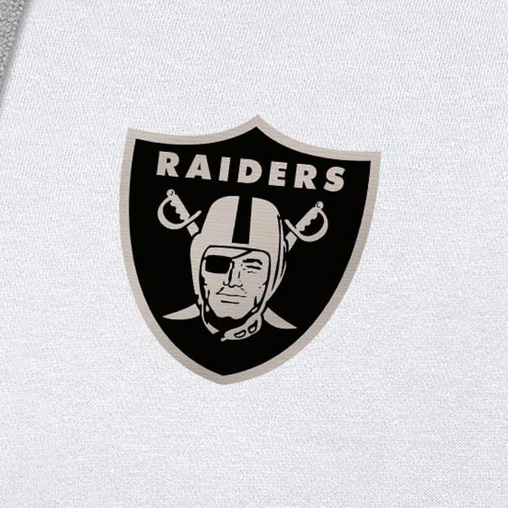 Las Vegas Raiders Antigua Brushed Carbon Victory Pullover Hoodie White