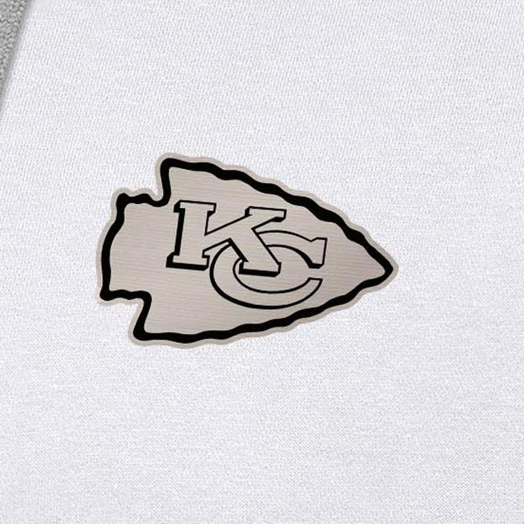 Kansas City Chiefs Antigua Brushed Carbon Victory Pullover Hoodie White