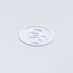 San Francisco 49ers Antigua Intent Quarter-Zip Top White
