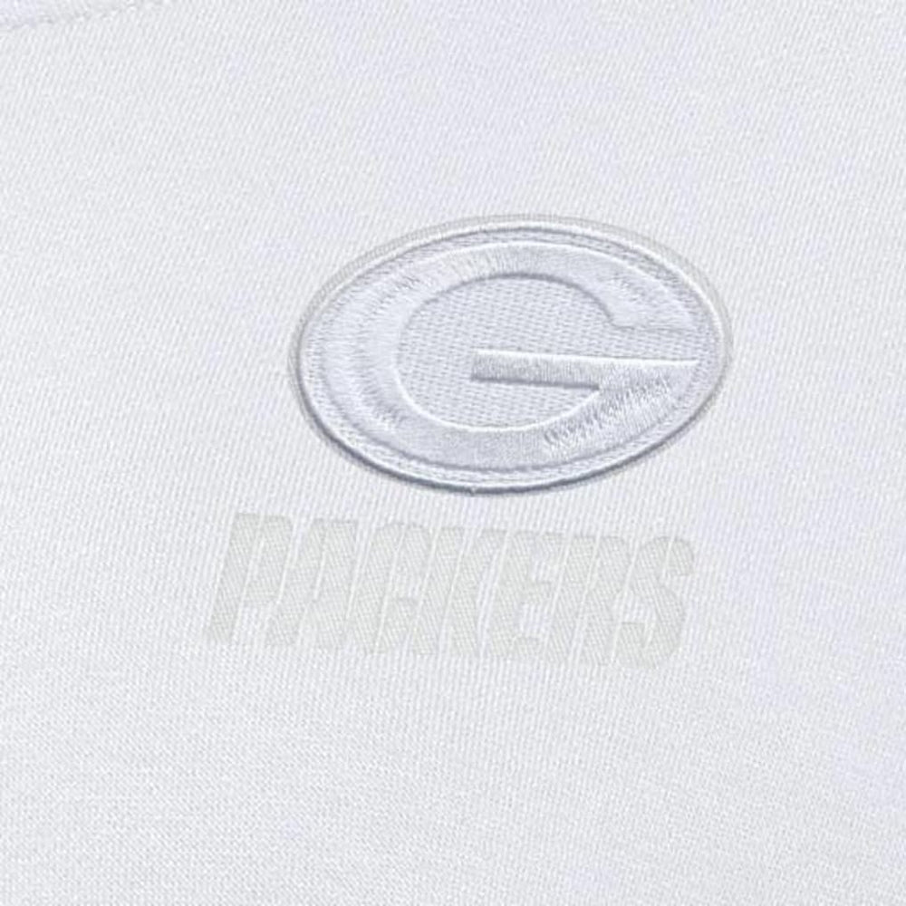 Green Bay Packers Antigua Women's Victory Crew Pullover Sweatshirt White