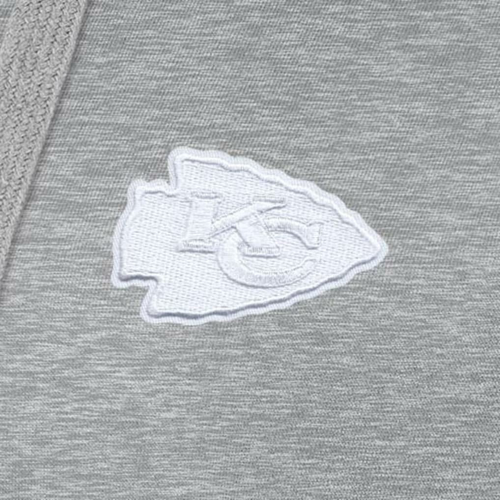 Kansas City Chiefs Antigua Women's Victory Pullover Hoodie Heather Gray