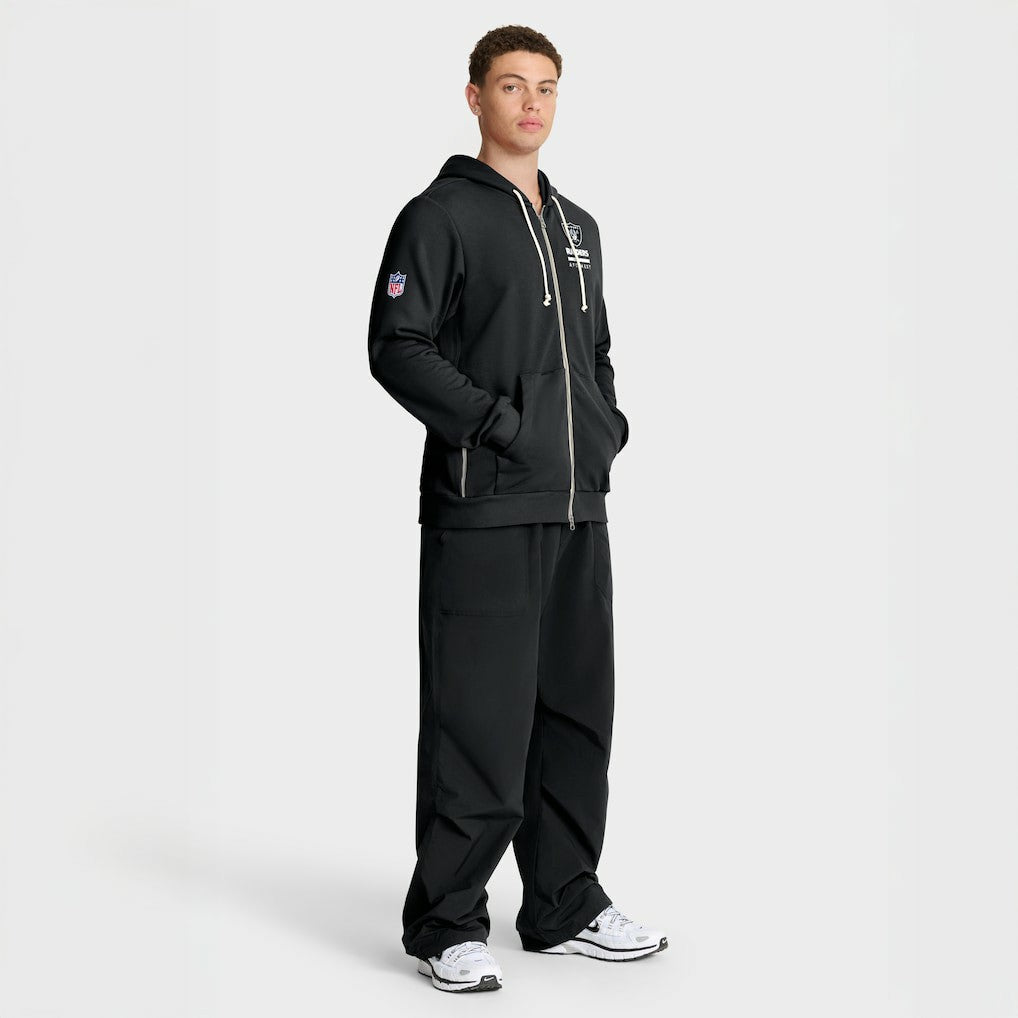 Nike Las Vegas Raiders Sideline Standard Issue Utility Player Dri-FIT Full-Zip Hoodie Black