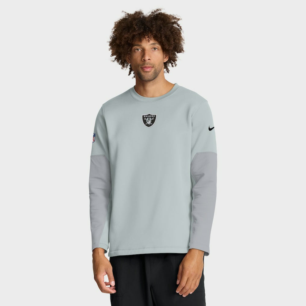 Nike Las Vegas Raiders Sideline Coach Therma-FIT Long Sleeve T-Shirt Silver