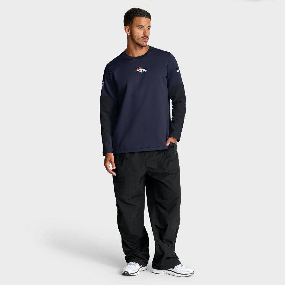 Nike Denver Broncos Sideline Coach Therma-FIT Long Sleeve T-Shirt Navy