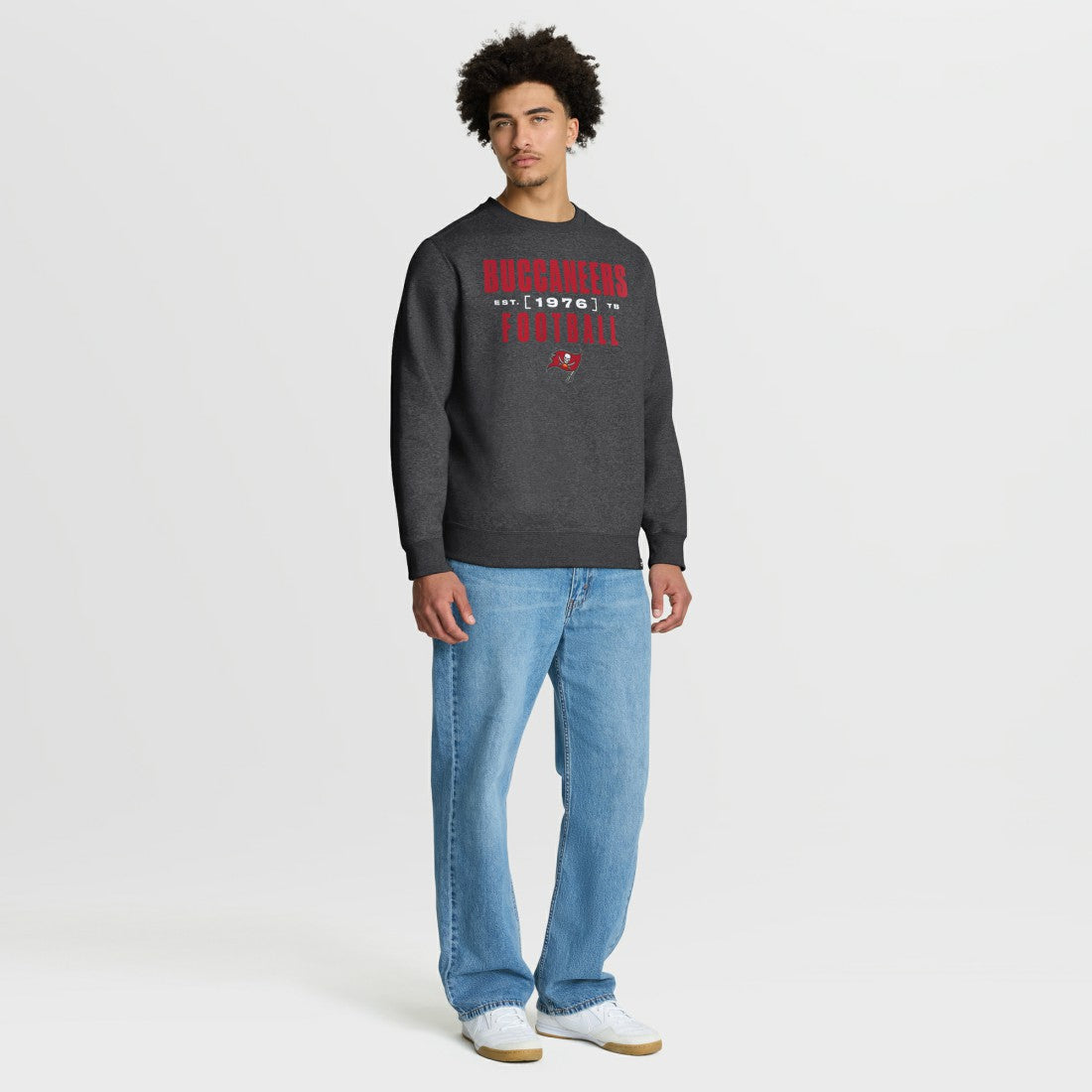 Fanatics Tampa Bay Buccaneers Powerful Throw Legacy Pullover Sweatshirt Heather Pewter