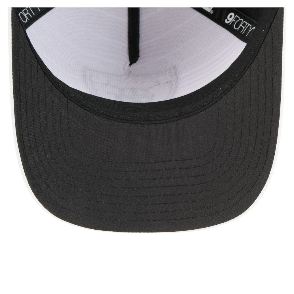 Las Vegas Raiders New Era Adventure Gradient 9FORTY M-Crown A-Frame Adjustable Hat White/Black