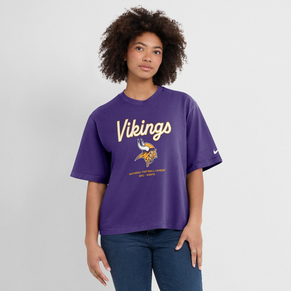 Nike Minnesota Vikings Women's Essential Script Relaxed Boxy T-Shirt Purple