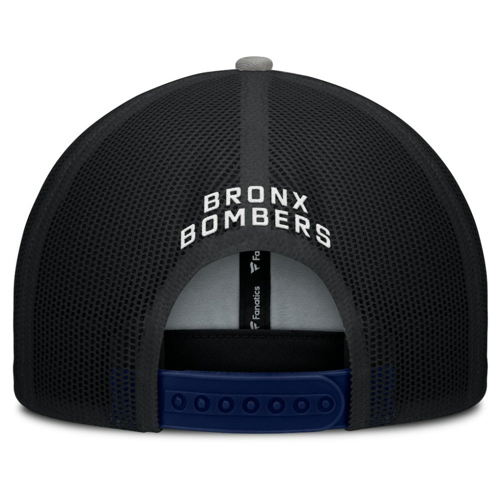 New York Yankees Fanatics Cutoff Adjustable Trucker Hat - Navy/Gray - Fanatics on Sale