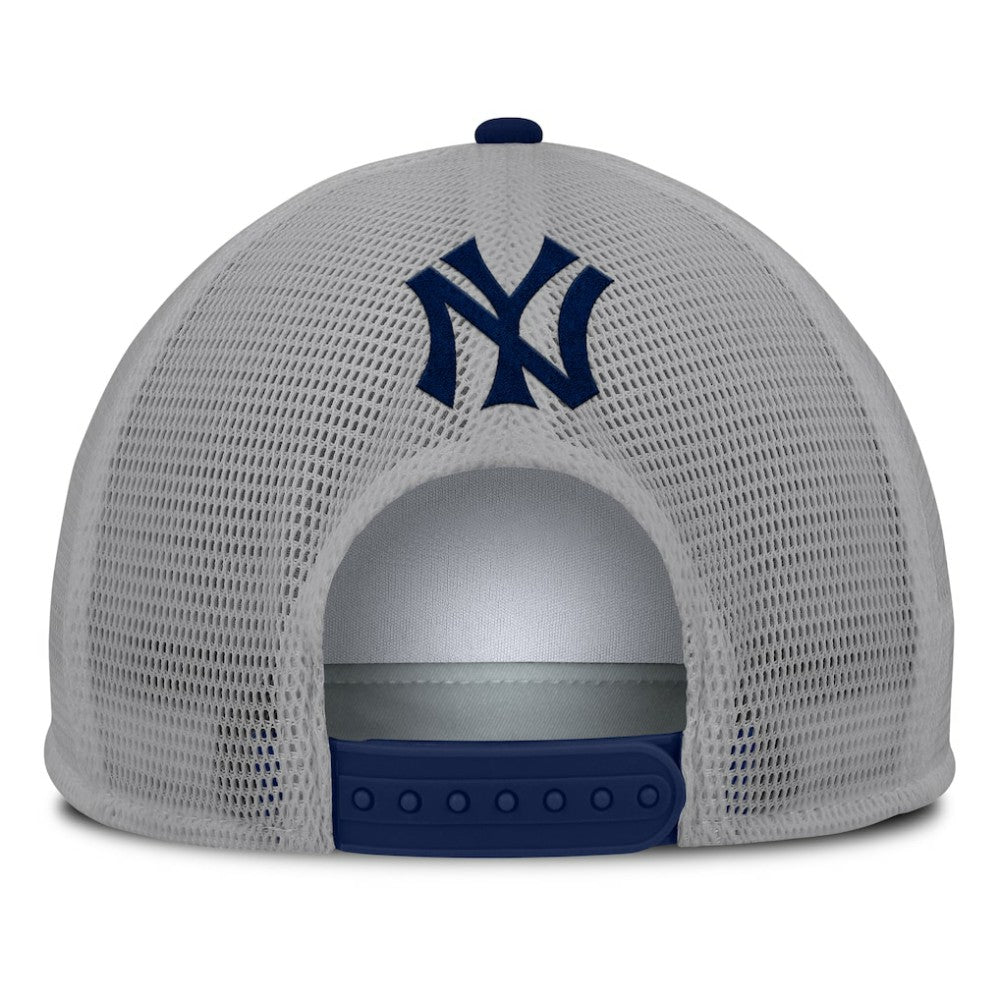 New York Yankees Fanatics Cranked Foam Front Patch Trucker Adjustable Hat - Gray/White - Fanatics Sale
