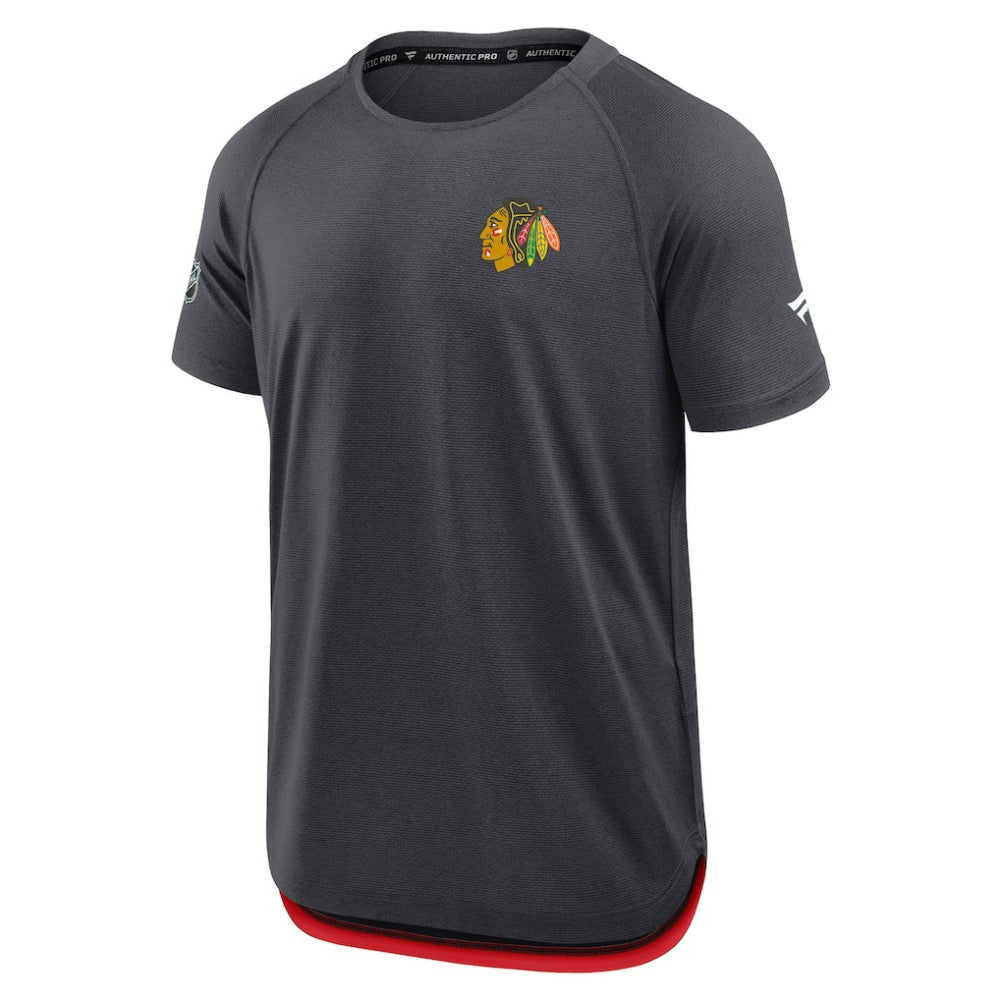 Chicago Blackhawks Fanatics Authentic Pro Rink Raglan Performance T-Shirt - Charcoal - NHL 202495387