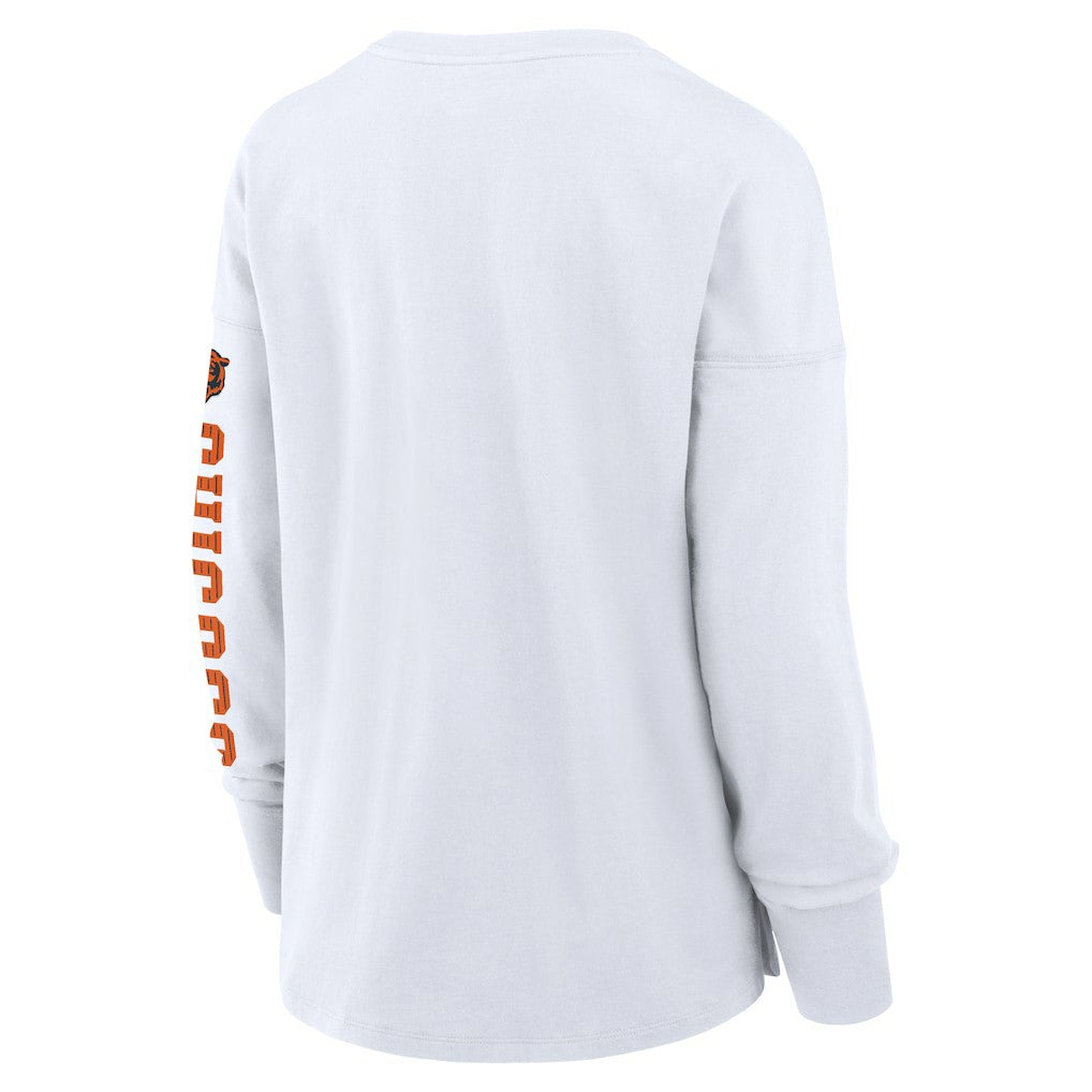 Fanatics Chicago Bears Women's Hometown Legacy Long Sleeve T-Shirt White