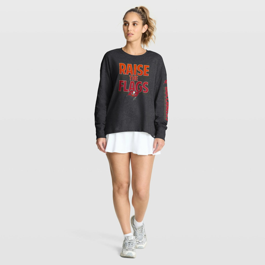 Fanatics Tampa Bay Buccaneers Women's Hometown Legacy Long Sleeve T-Shirt Heather Pewter
