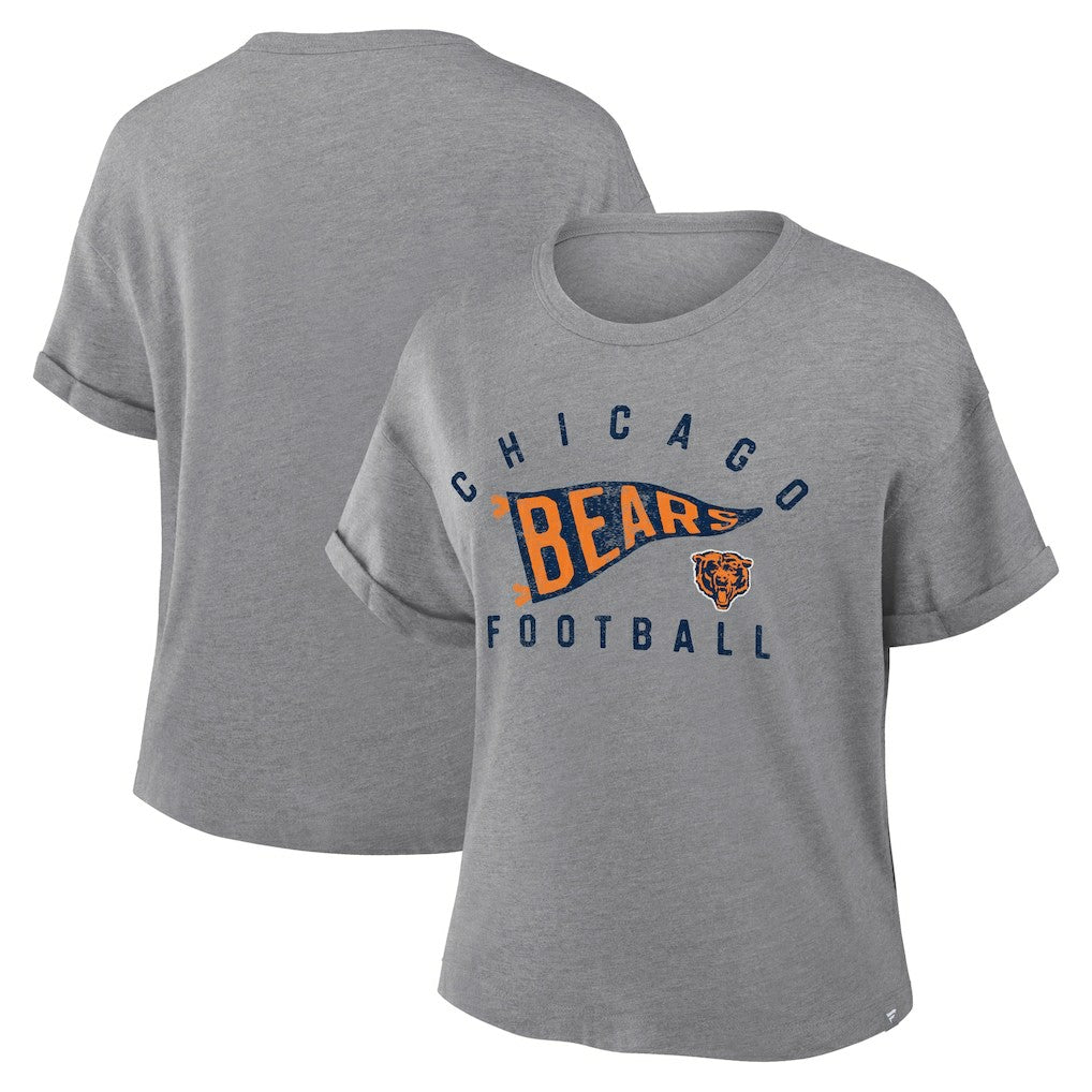 Fanatics Chicago Bears Women's Pennant Wave Tribute Tri-Blend Boxy T-Shirt Heather Gray