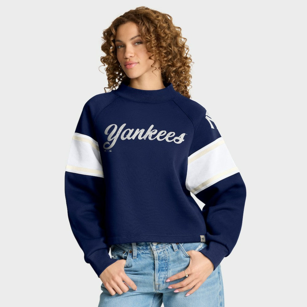 New York Yankees Fanatics Women's Oversized Toss Sweep Raglan Pullover Sweatshirt - Navy - Fanatics Lifestyle