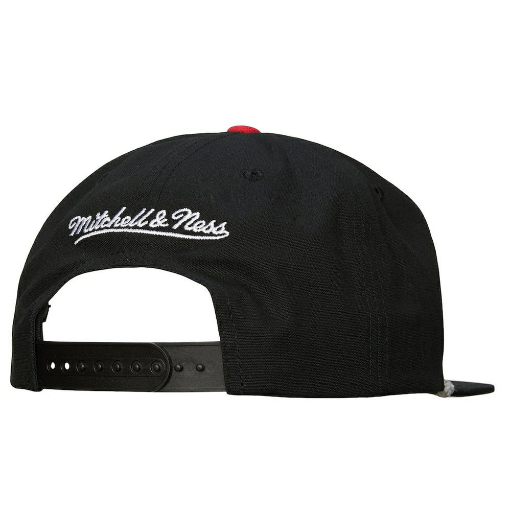 Philadelphia 76ers Ascend Deadstock Snapback Hat Black | Mitchell & Ness Near Me