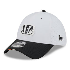 Cincinnati Bengals New Era 2025 NFL Training Camp 39THIRTY Flex Hat White/Black