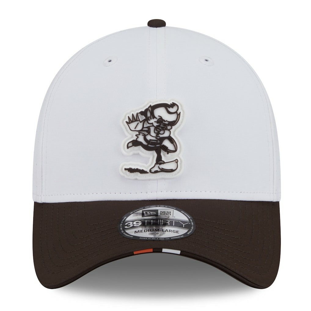 Cleveland Browns New Era 2025 NFL Training Camp Throwback Logo 39THIRTY Flex Hat White/Brown