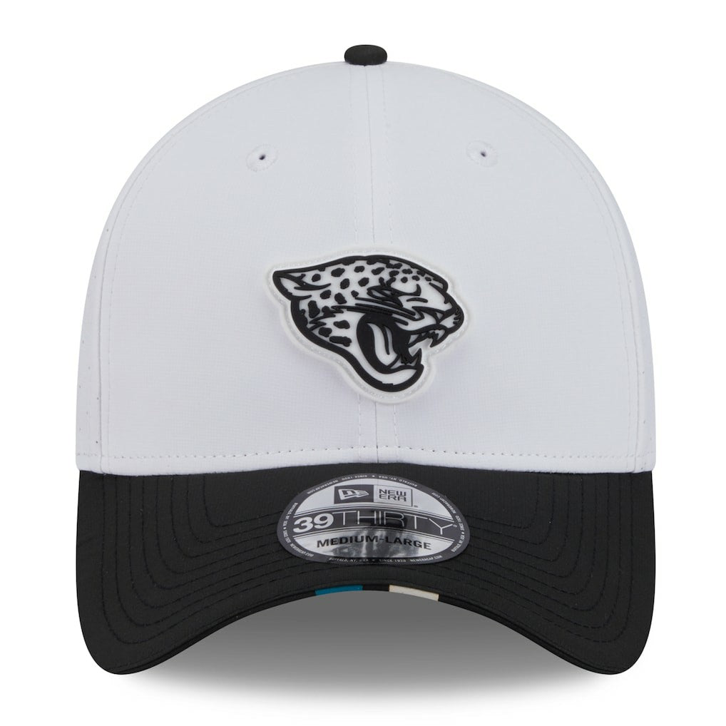 Jacksonville Jaguars New Era 2025 NFL Training Camp 39THIRTY Flex Hat White/Black