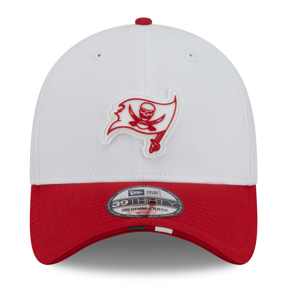 Tampa Bay Buccaneers New Era 2025 NFL Training Camp 39THIRTY Flex Hat White/Red