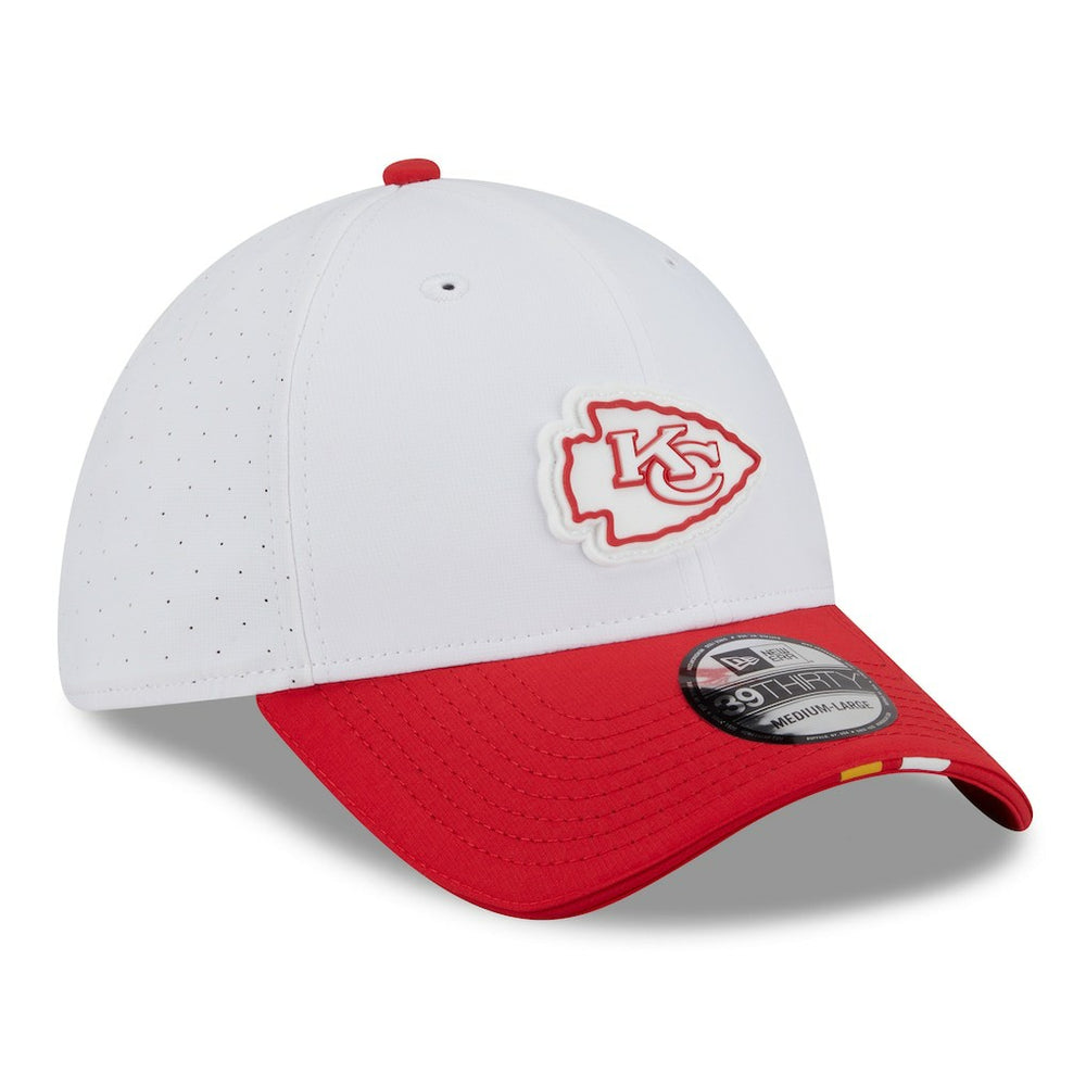 Kansas City Chiefs New Era 2025 NFL Training Camp 39THIRTY Flex Hat White/Red