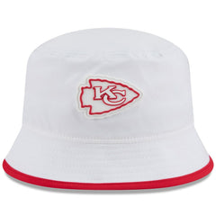 Kansas City Chiefs New Era 2025 NFL Training Camp Stretch Bucket Hat White
