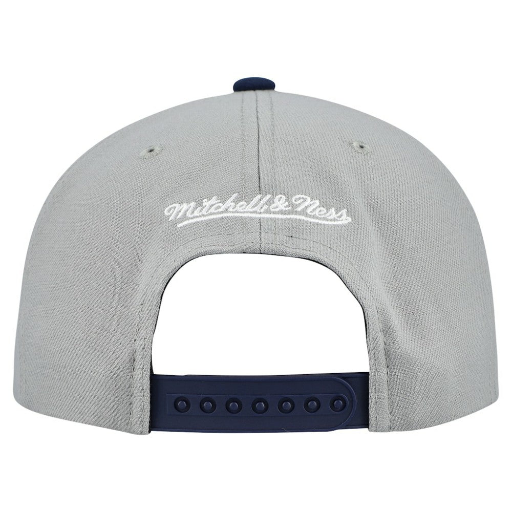 New York Yankees Mitchell & Ness Cooperstown Collection Basic Flip Snapback Hat - Gray - Mitchell & Ness Online