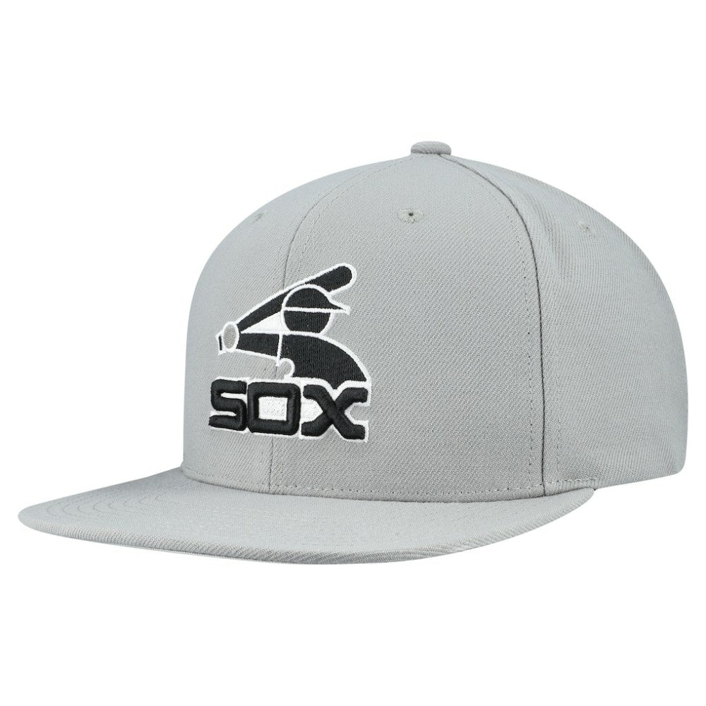 Chicago White Sox Mitchell & Ness Cooperstown Collection Basic Flip Snapback Hat - Gray - Mitchell & Ness Online