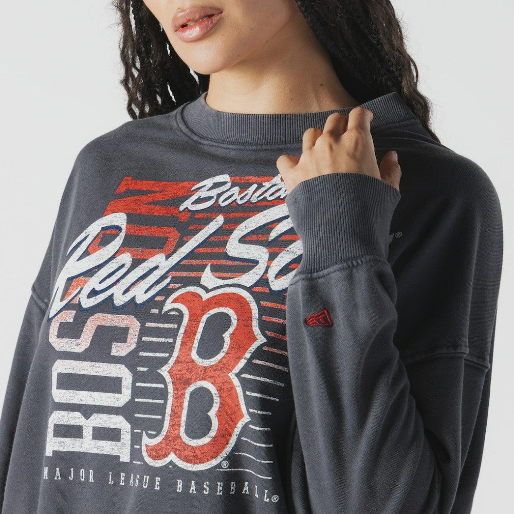 Boston Red Sox New Era Women's Boxy Mineral Wash Dolmen Sleeve Cropped Sweatshirt - Navy - New Era Online