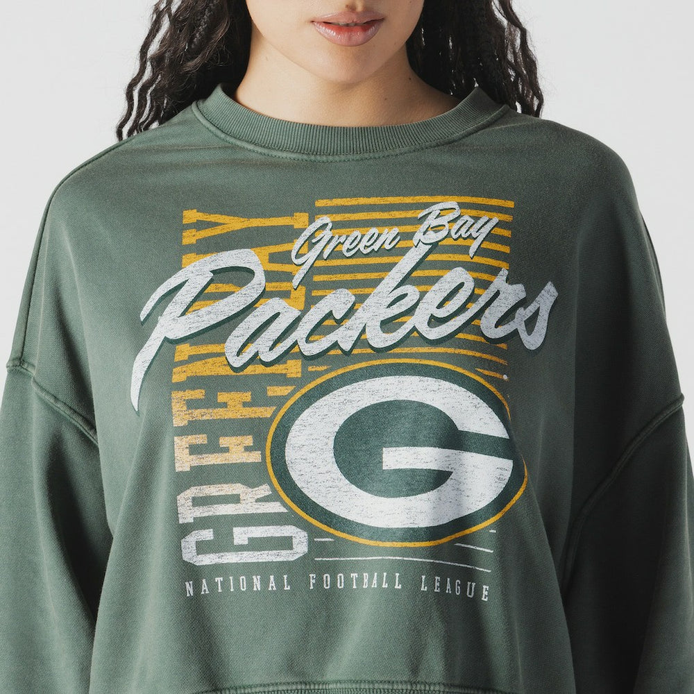 Green Bay Packers New Era Women's Oversized Throwback Mineral Wash Crew Neck Sweatshirt Green